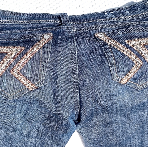 Cloths - Picture 3 of 3